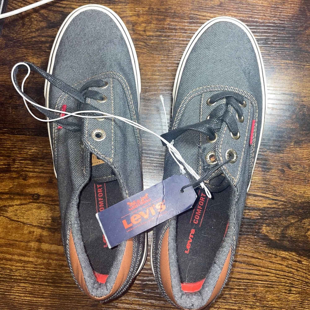 Levi’s Men’s Shoes